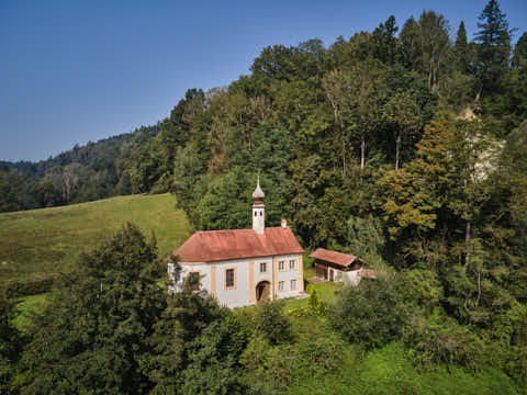 Gemeinde Töging Landkreis Altötting Engfurt Klausenkirche (Dirschl Johann) Deutschland AÖ